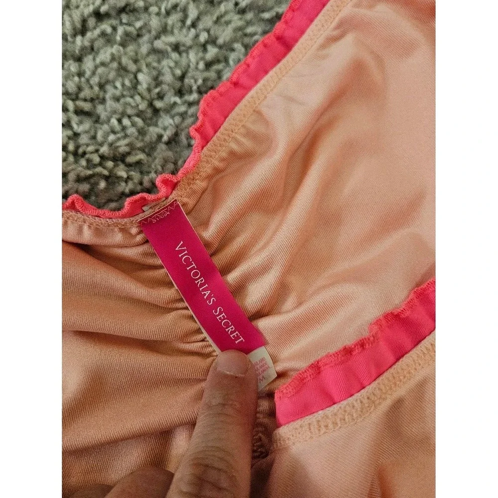Victorias Secret Hot Pink Ruffle Bikini Set Halter Top Ruched Bottoms Medium